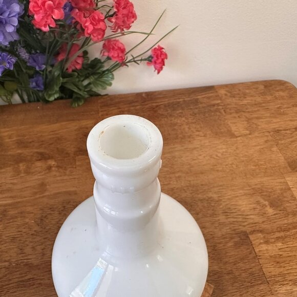 Vintage Milk Glass Bottle Dutch‎ Canal Scene Blue Transferware Bar Decor - Picture 6 of 6